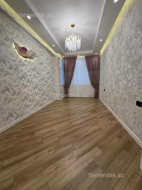 Satılır 3 otaqlı yeni tikili 100 m²