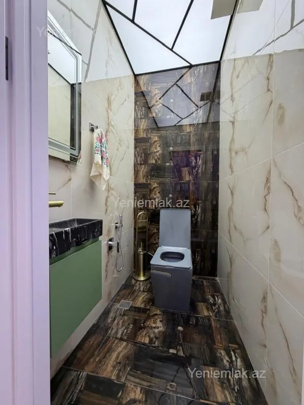 Satılır 3 otaqlı yeni tikili 100 m²