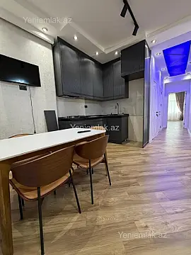 Satılır 3 otaqlı yeni tikili 100 m²