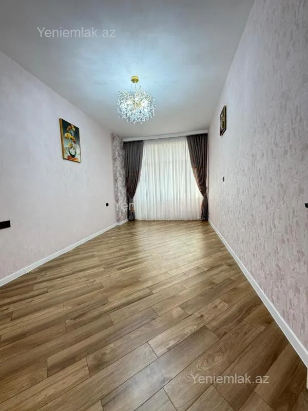 Satılır 3 otaqlı yeni tikili 100 m²