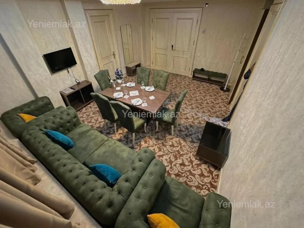 Satılır 16 otaqlı obyekt 3200 m²