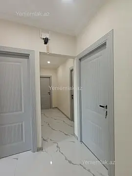 Satılır 5 otaqlı köhnə tikili 120 m²