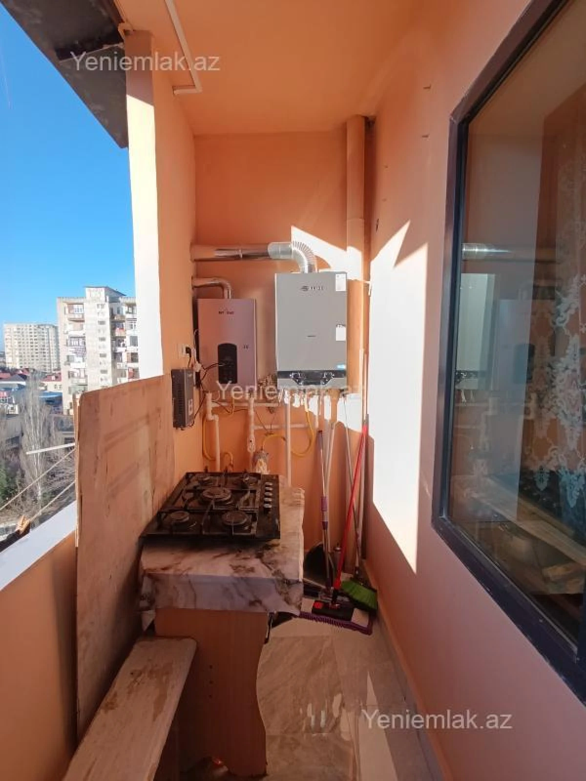Satılır 5 otaqlı köhnə tikili 120 m²