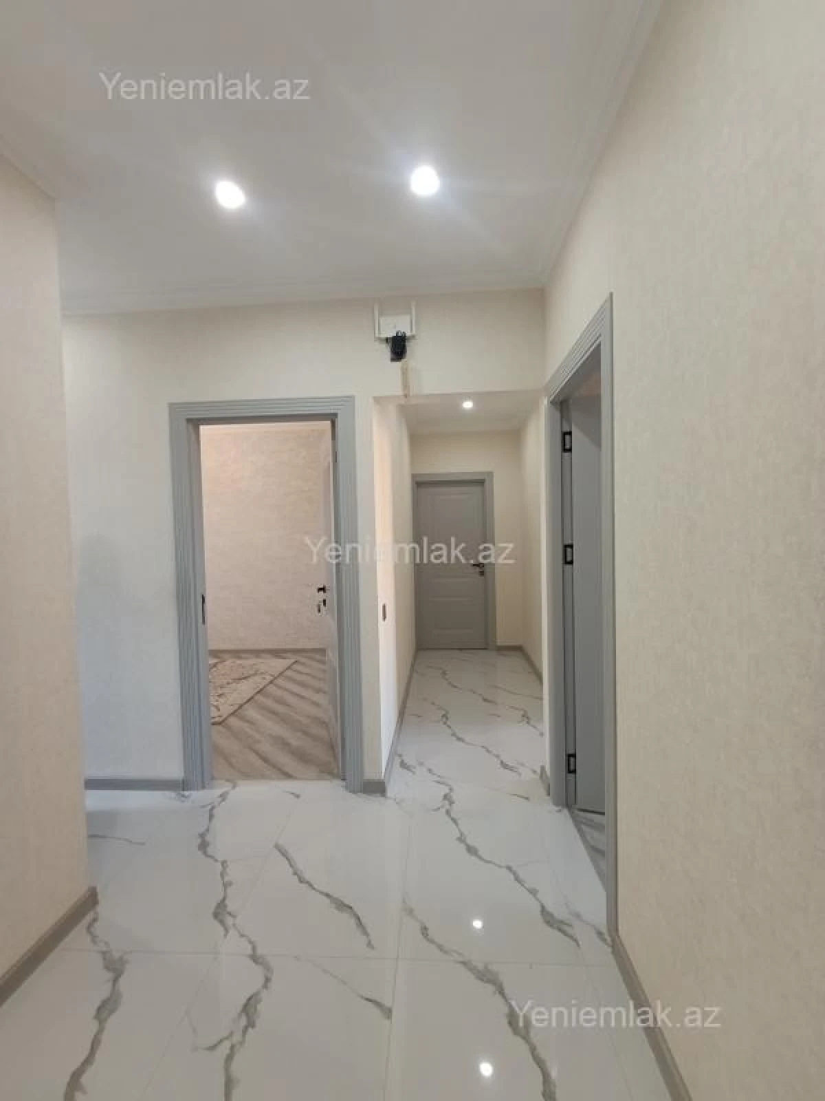 Satılır 5 otaqlı köhnə tikili 120 m²