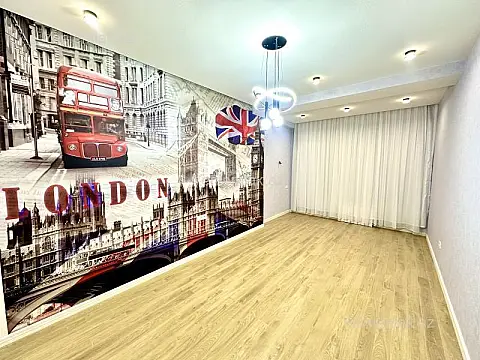 Satılır 3 otaqlı yeni tikili 130 m²