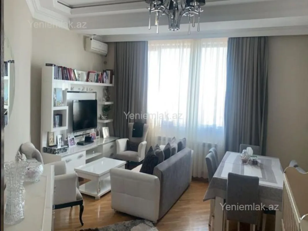 Satılır 3 otaqlı yeni tikili 128 m²