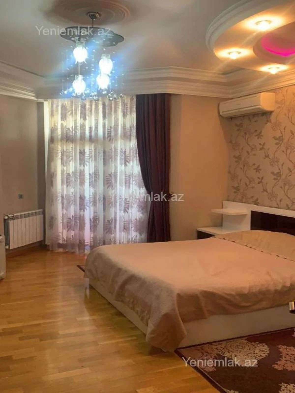 Satılır 3 otaqlı yeni tikili 128 m²