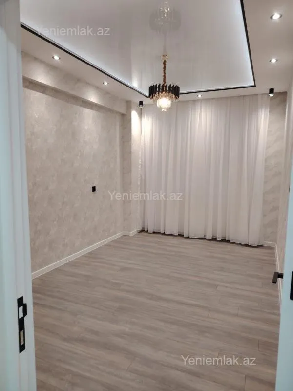 Satılır 2 otaqlı yeni tikili 60 m²