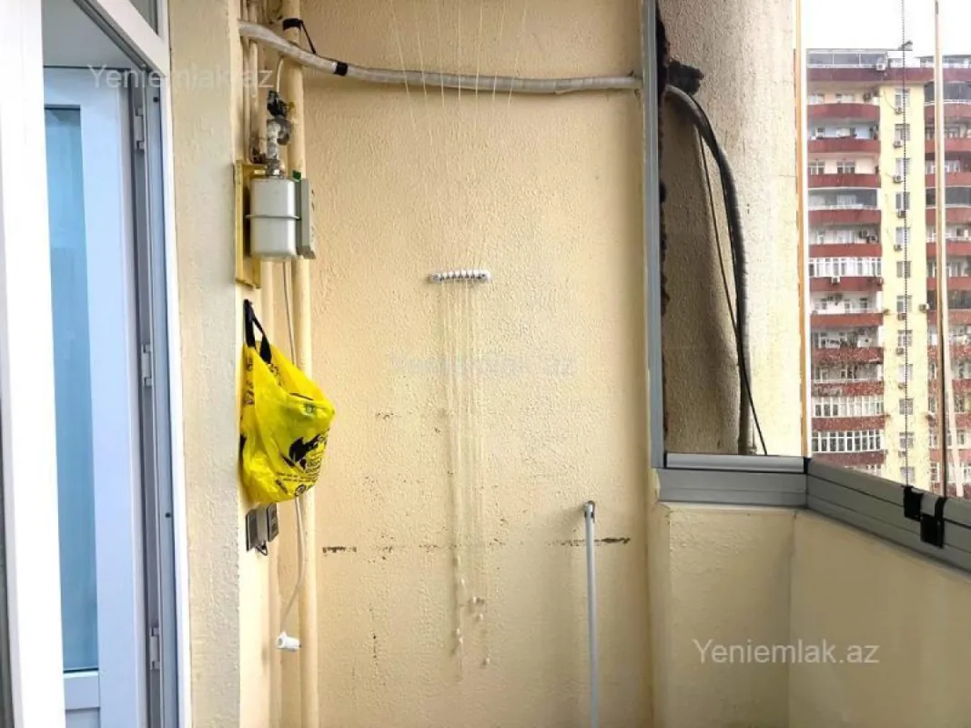 Satılır 3 otaqlı yeni tikili 140 m²