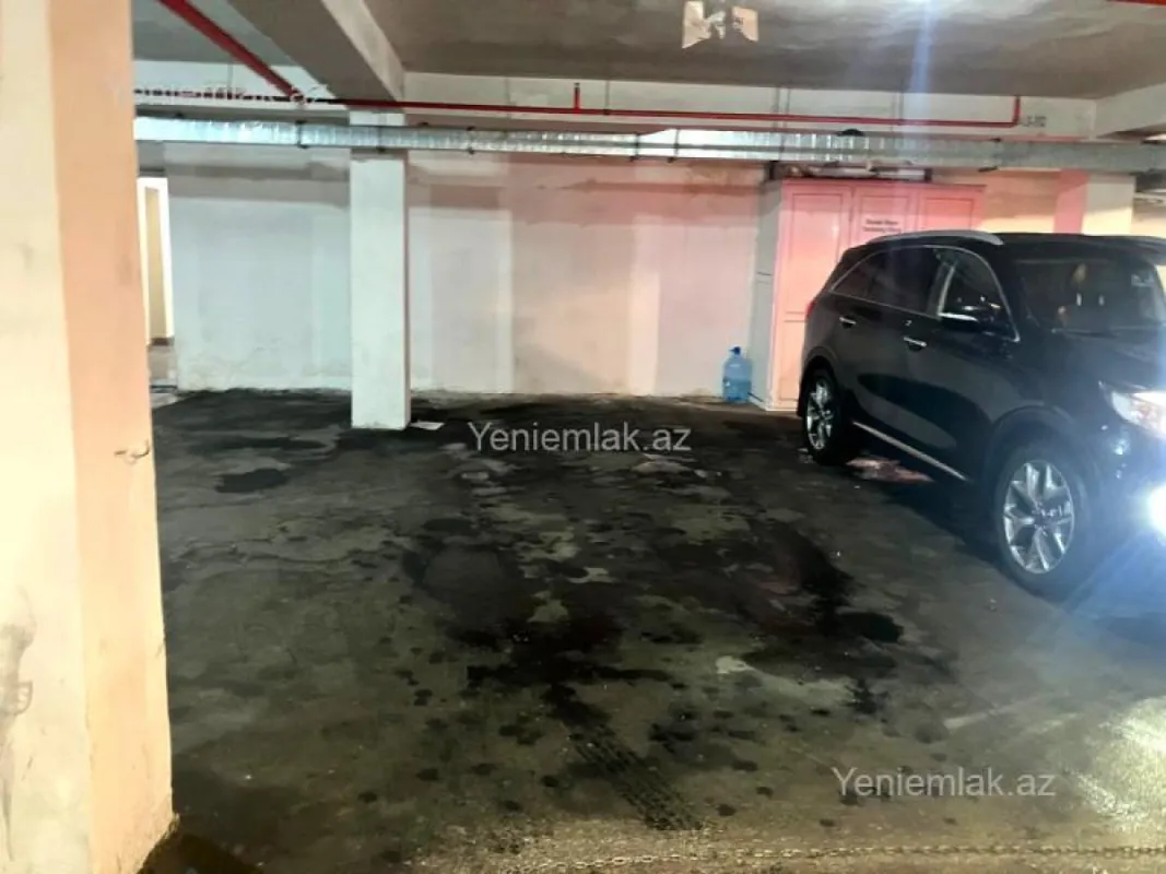 Satılır 3 otaqlı yeni tikili 140 m²