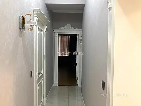 Satılır 3 otaqlı yeni tikili 140 m²