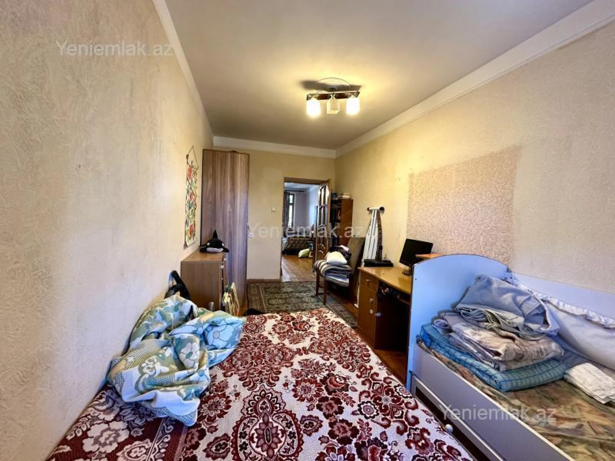 Satılır 2 otaqlı köhnə tikili 55 m²