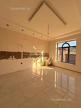 Satılır 6 otaqlı həyət evi 300 m²