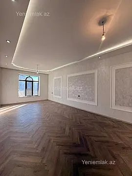 Satılır 6 otaqlı həyət evi 300 m²