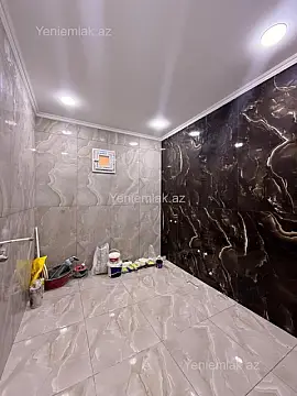 Satılır 6 otaqlı həyət evi 300 m²