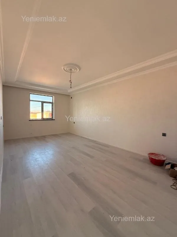 Satılır 7 otaqlı həyət evi 110 m²