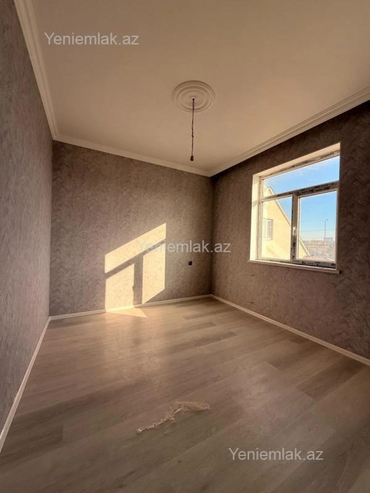 Satılır 7 otaqlı həyət evi 110 m²
