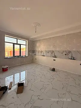 Satılır 6 otaqlı həyət evi 220 m²
