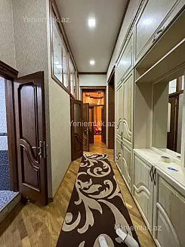 Satılır 3 otaqlı köhnə tikili 110 m²
