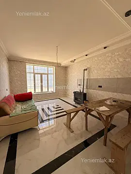 Satılır 7 otaqlı həyət evi 300 m²