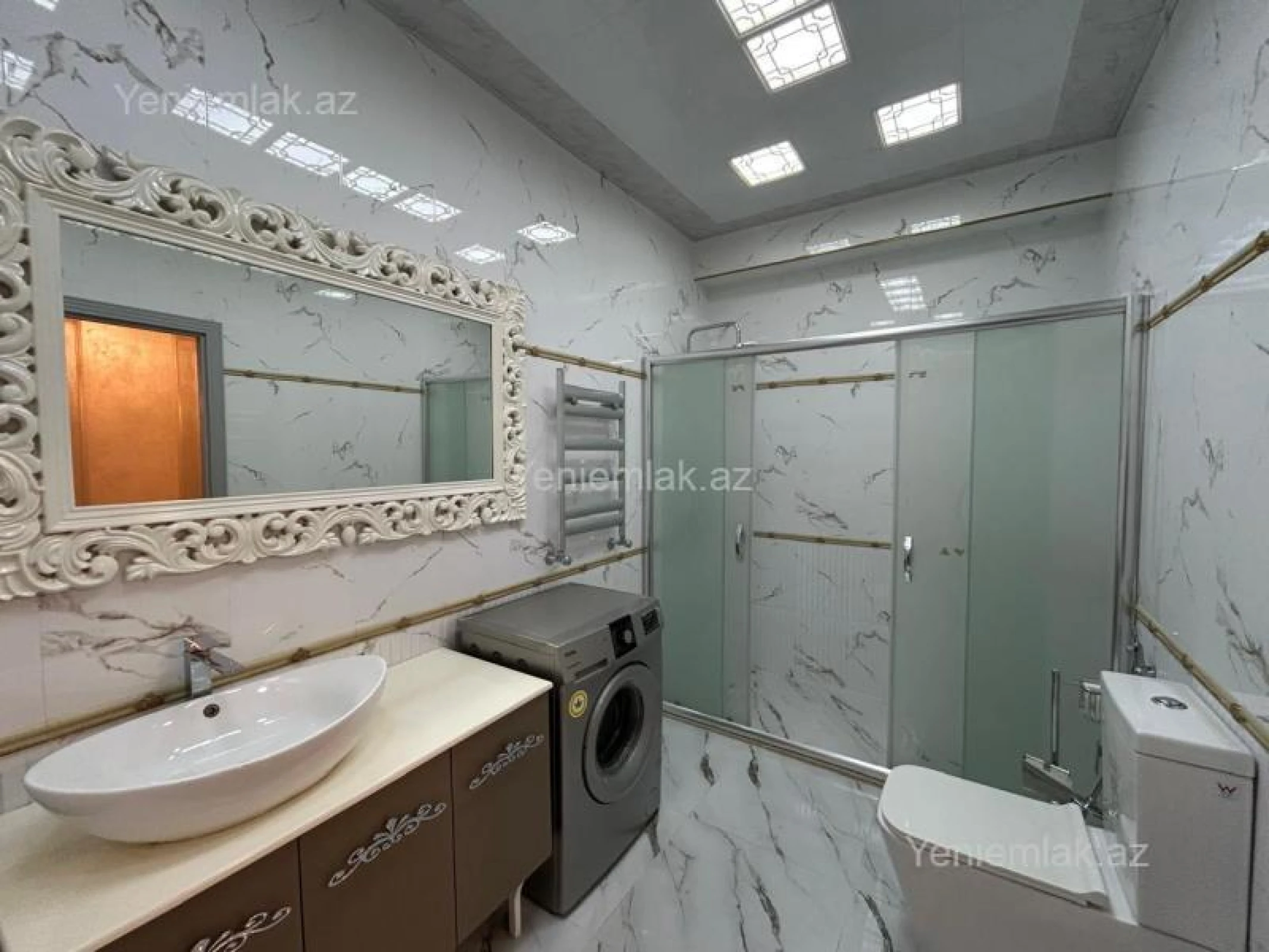 Satılır 4 otaqlı yeni tikili 205 m²
