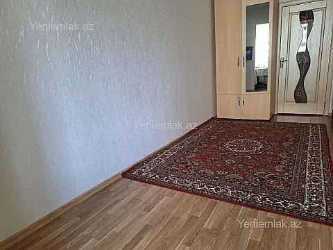Satılır 2 otaqlı köhnə tikili 50 m²