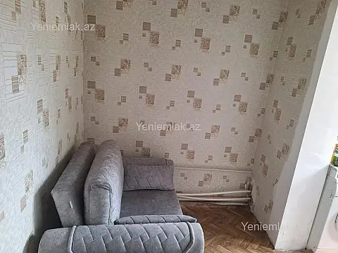 Satılır 2 otaqlı köhnə tikili 50 m²