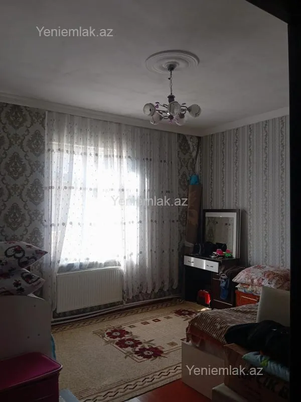 Satılır 3 otaqlı həyət evi 120 m²
