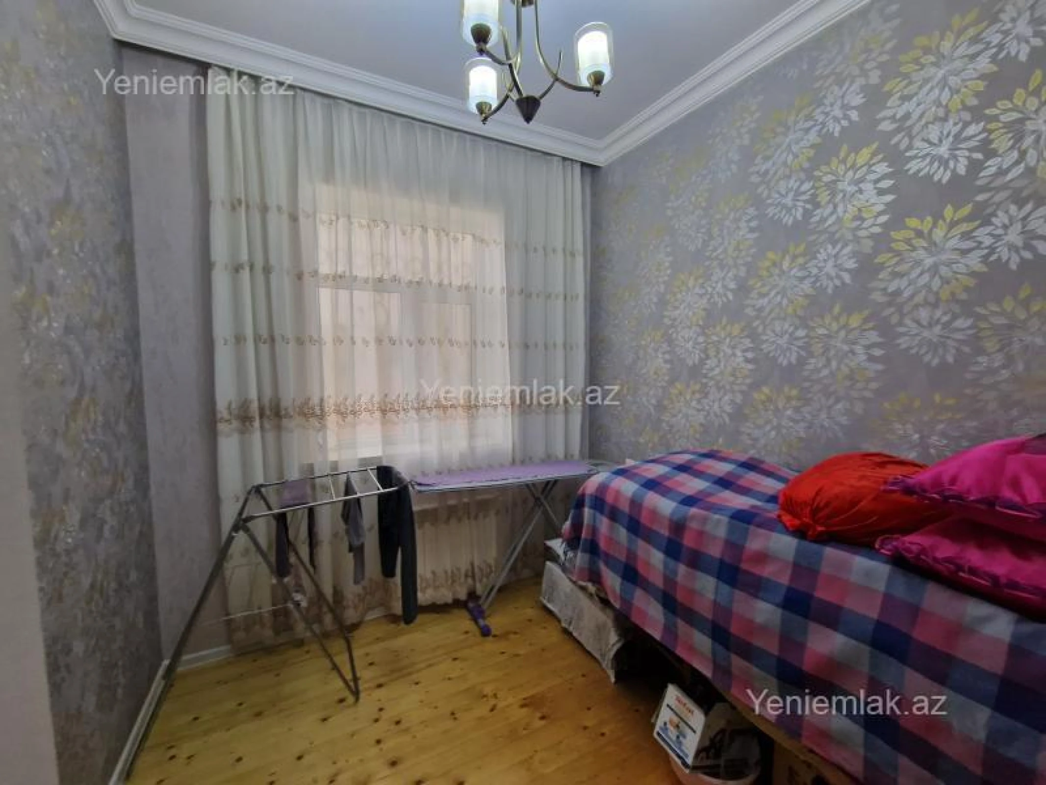 Satılır 4 otaqlı həyət evi 123 m²