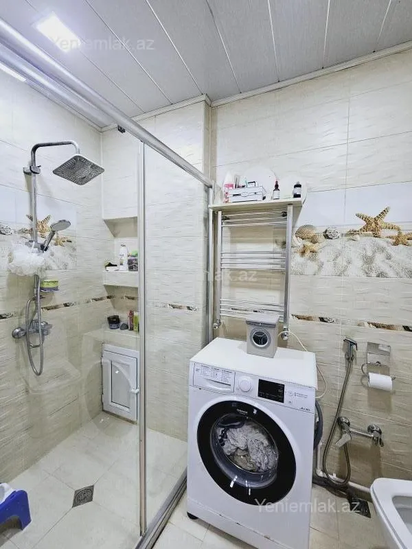 Satılır 2 otaqlı yeni tikili 61 m²