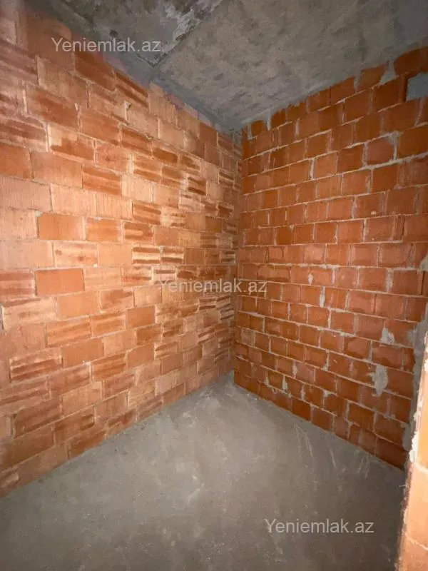 Satılır 4 otaqlı yeni tikili 210 m²