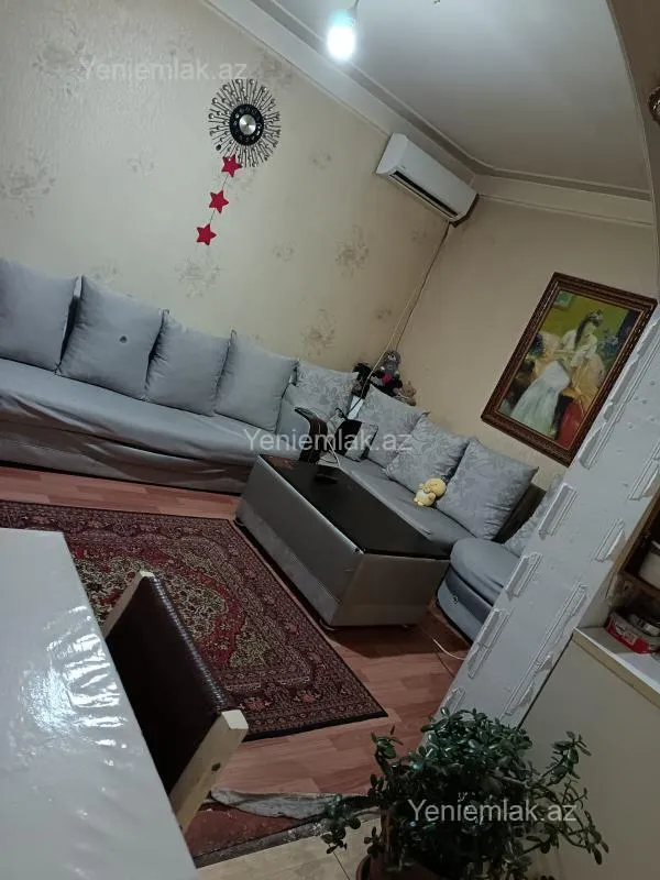 Satılır 1 otaqlı köhnə tikili 34 m²