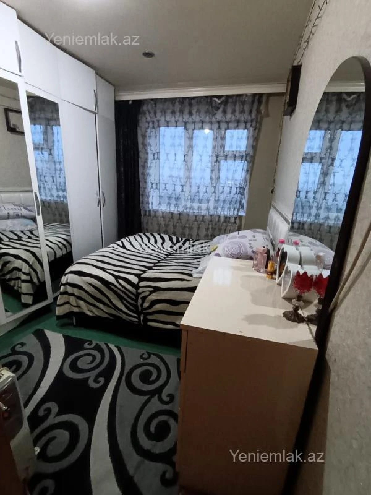 Satılır 1 otaqlı köhnə tikili 34 m²
