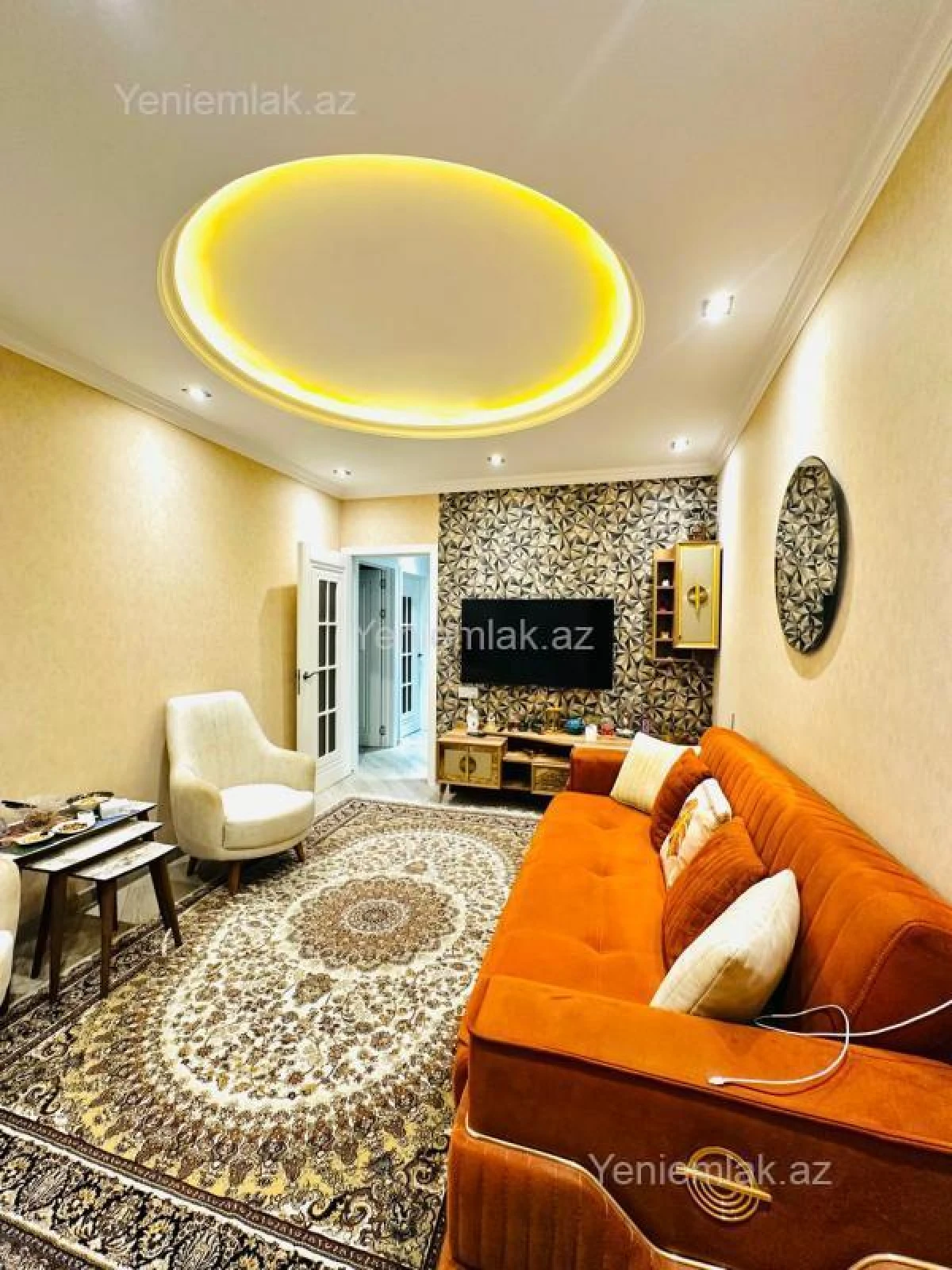 Satılır 4 otaqlı köhnə tikili 100 m²