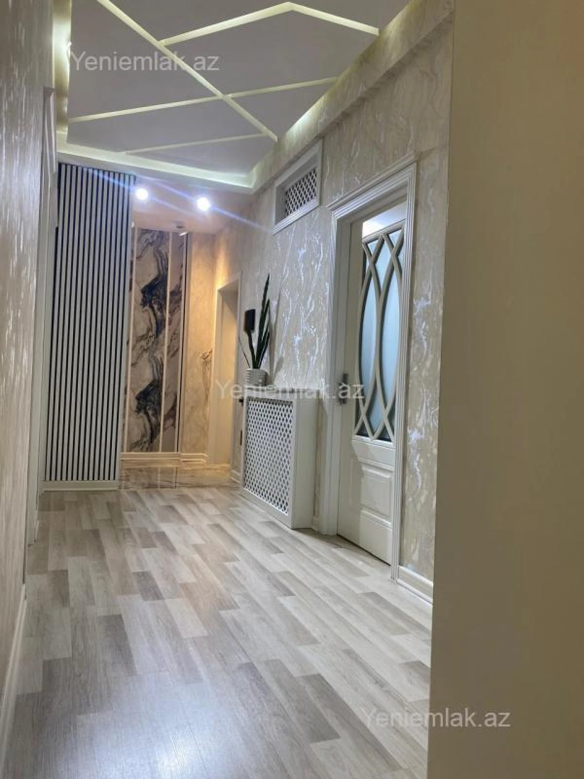 Satılır 3 otaqlı yeni tikili 88 m²