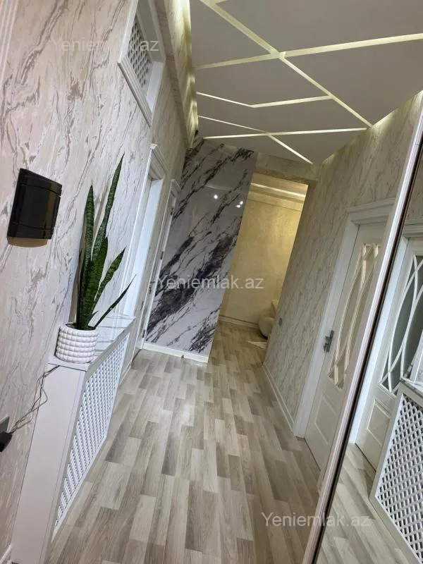 Satılır 3 otaqlı yeni tikili 88 m²