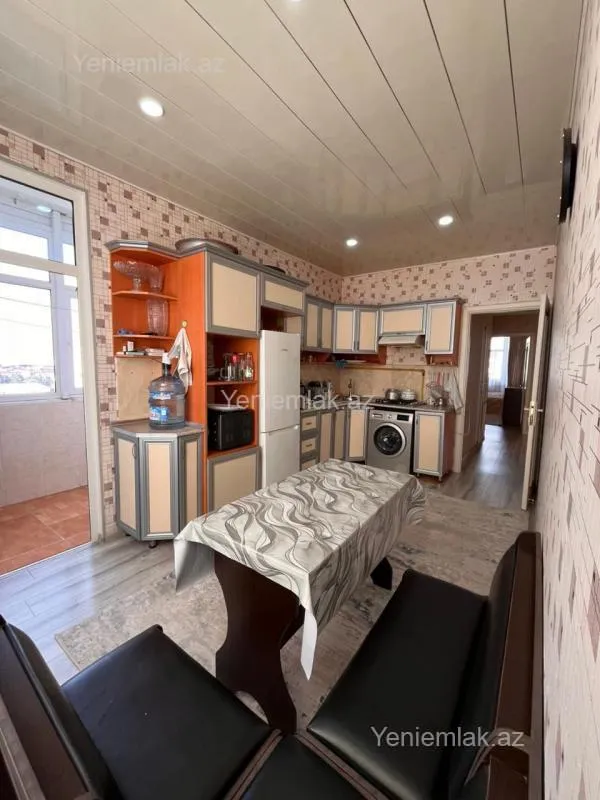 Satılır 3 otaqlı yeni tikili 83.8 m²