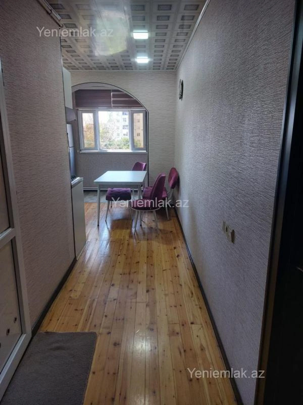 Satılır 3 otaqlı köhnə tikili 75 m²