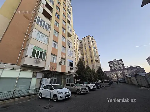 Satılır 3 otaqlı yeni tikili 125 m²