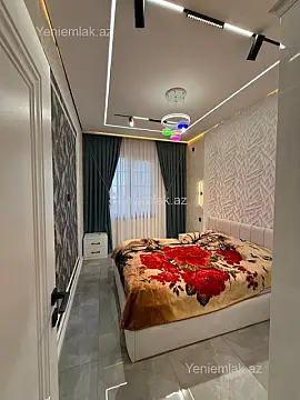 Satılır 6 otaqlı həyət evi 300 m²