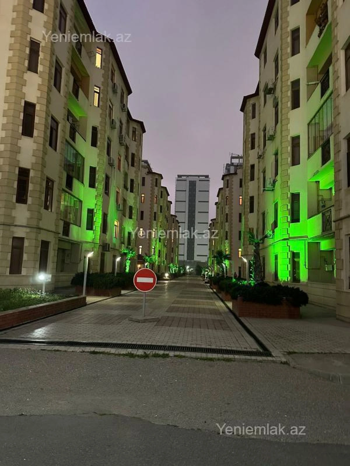 Satılır 2 otaqlı yeni tikili 100 m²