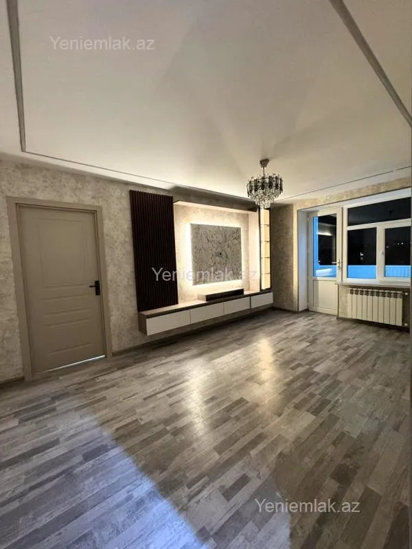 Satılır 2 otaqlı köhnə tikili 60 m²
