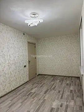 Satılır 2 otaqlı köhnə tikili 60 m²