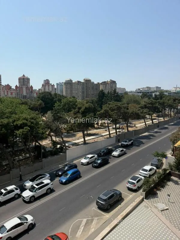 Satılır 3 otaqlı yeni tikili 112 m²