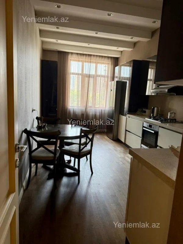 Satılır 3 otaqlı yeni tikili 112 m²