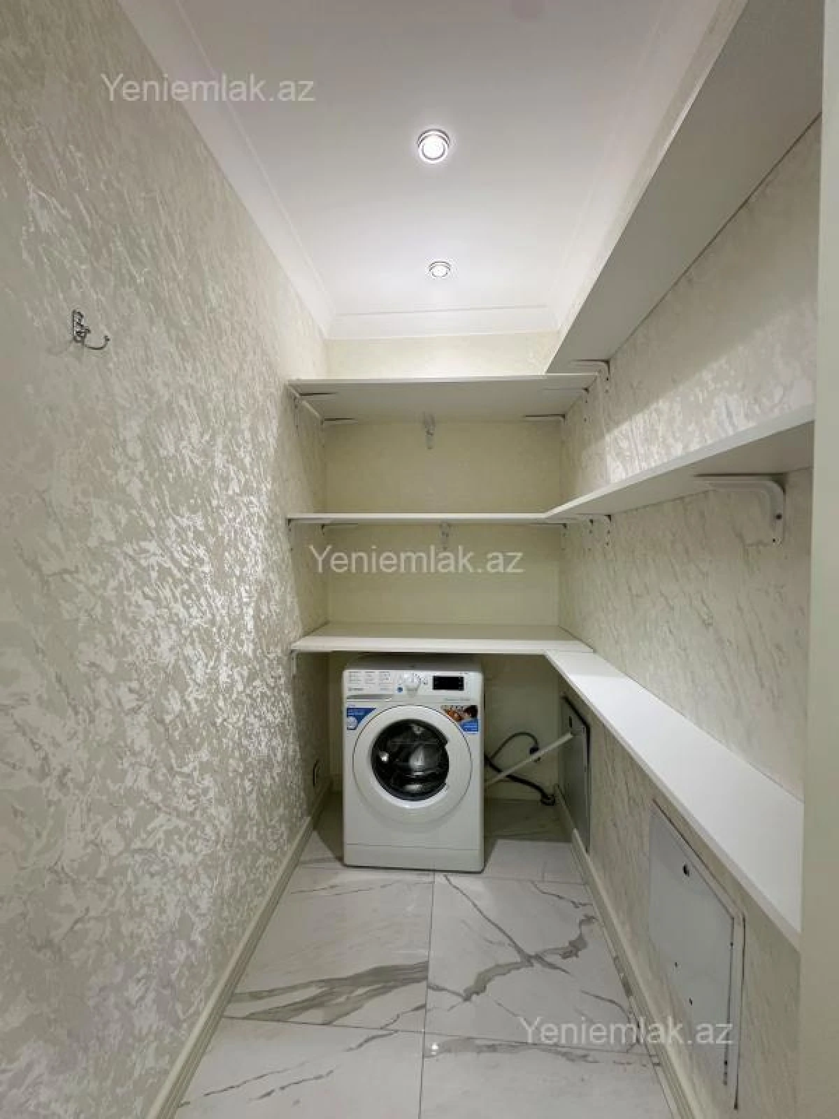 Satılır 4 otaqlı yeni tikili 191 m²