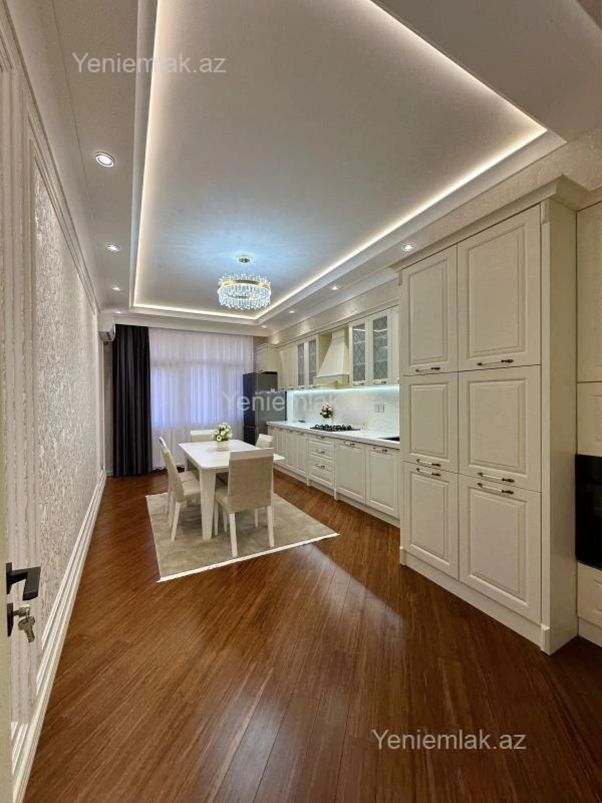 Satılır 4 otaqlı yeni tikili 191 m²