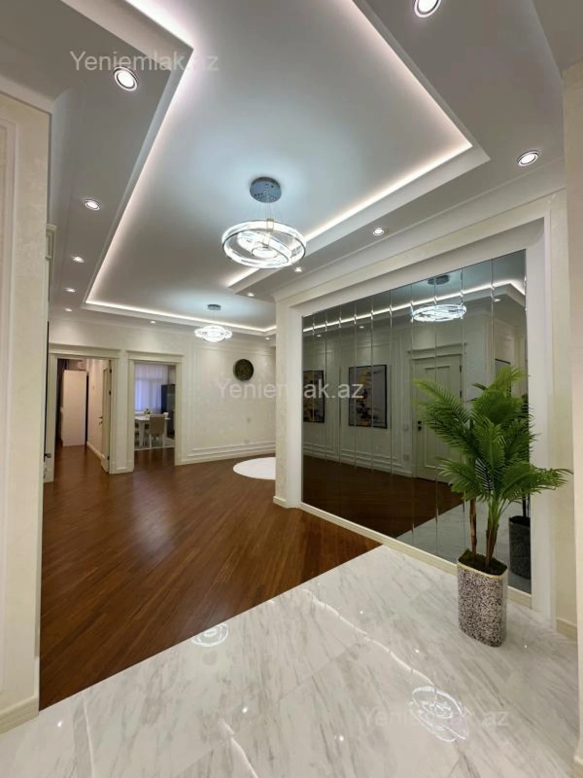 Satılır 4 otaqlı yeni tikili 191 m²