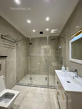 Satılır 4 otaqlı yeni tikili 191 m²