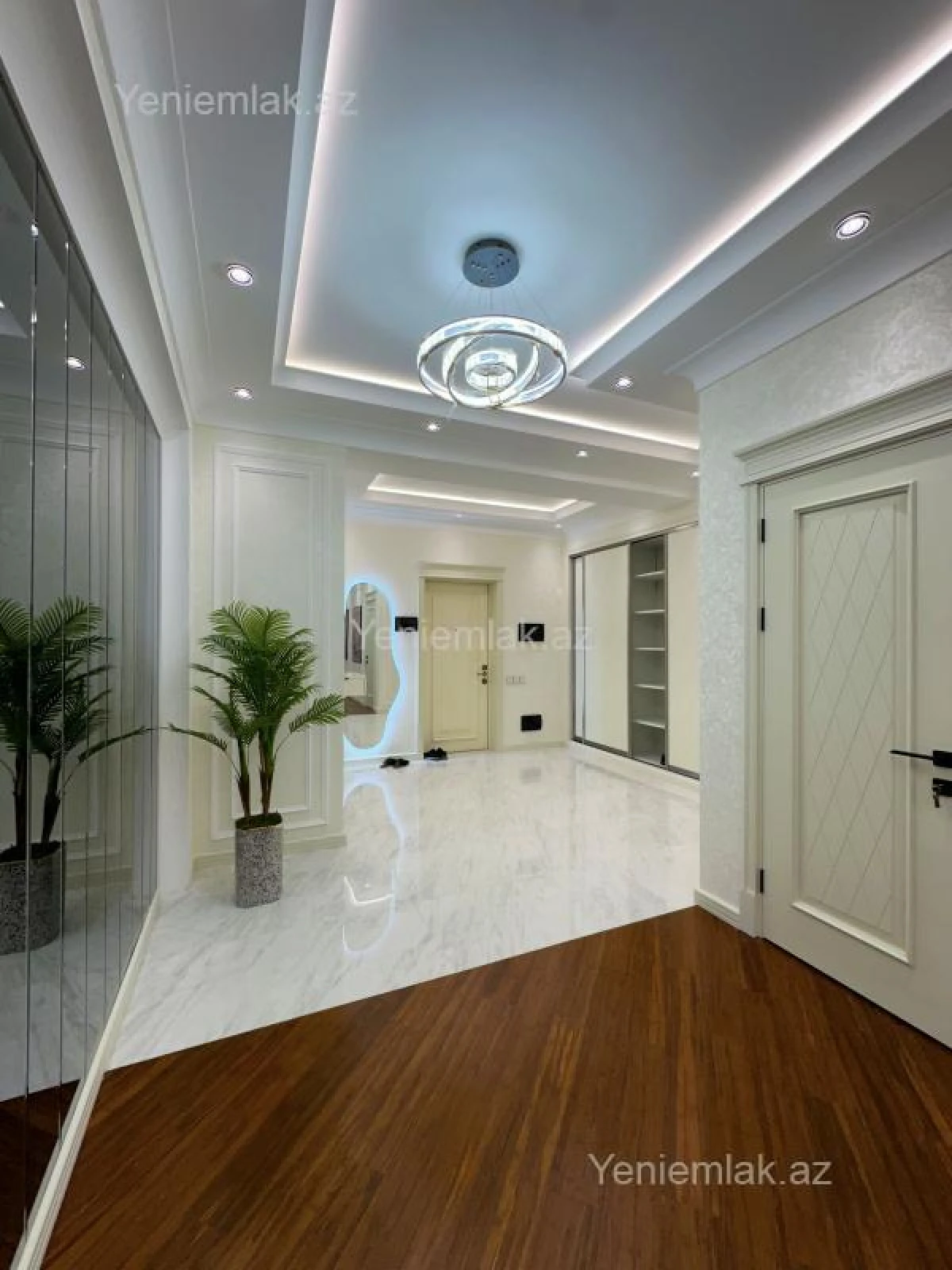 Satılır 4 otaqlı yeni tikili 191 m²